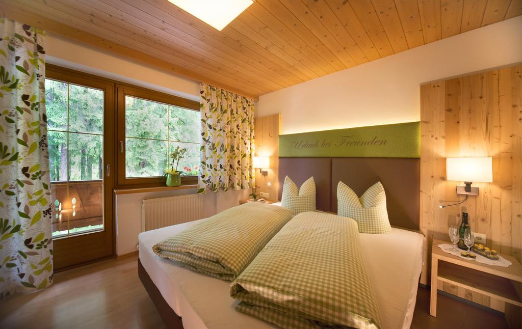 Fernblick Apartman Mayrhofen Szoba fotó
